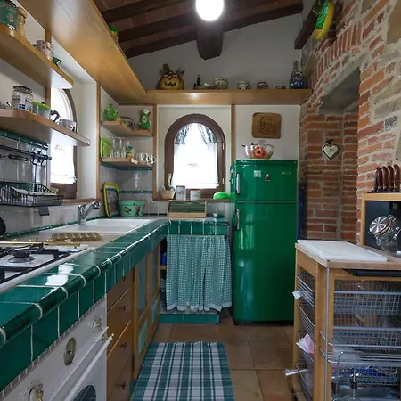 Cozy In Lucignano